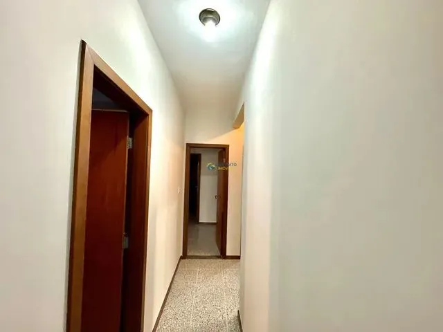 Imagem 5: Casa de Condomínio Térrea para Aluguel Tem 390 Metros Quadrados com 5 Quartos
