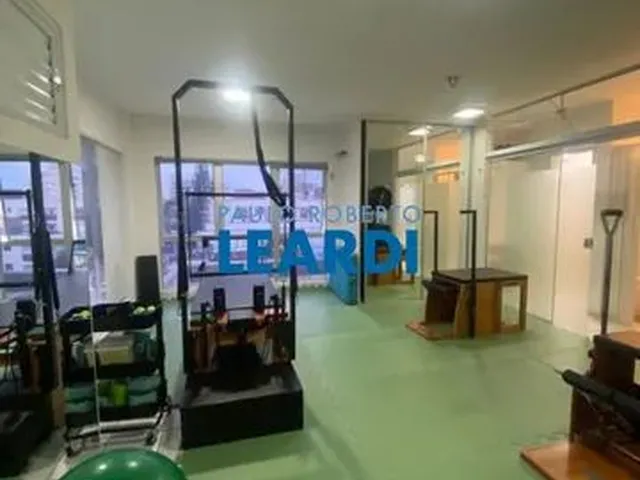 Imagem: Comercial - Trindade - Sc