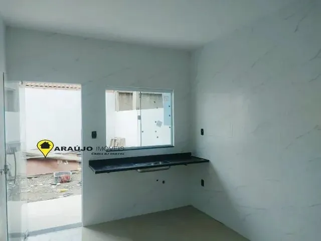 Imagem: A casa possui 2 Dormitórios, 2 Banheiros, 68m² de Área e