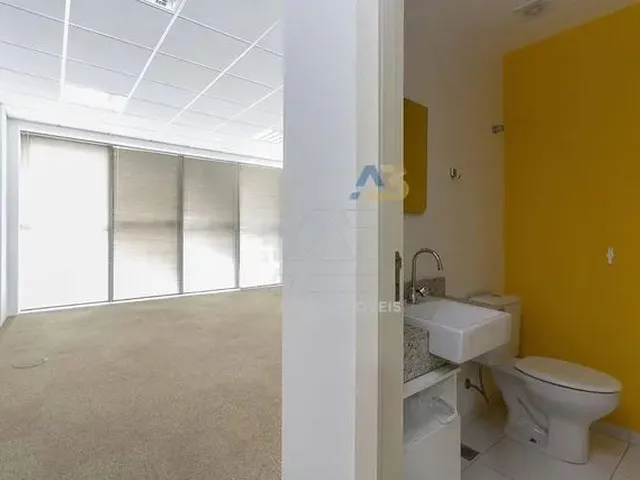 Imagem 6: Ótima Sala Comercial no Centro de Curitiba!