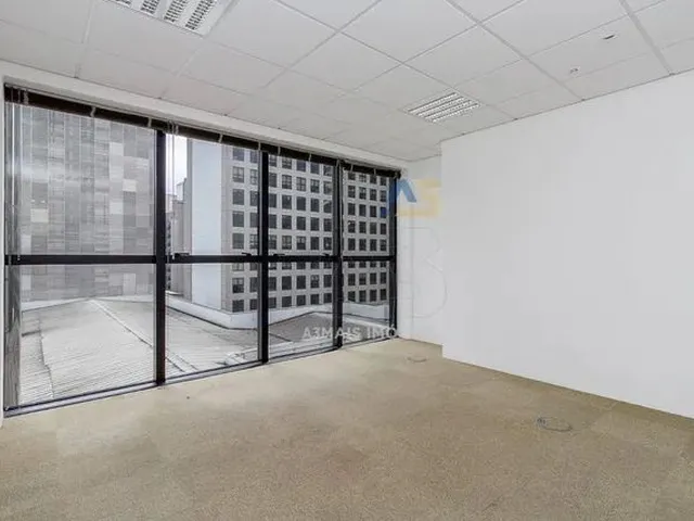 Imagem 3: Ótima Sala Comercial no Centro de Curitiba!