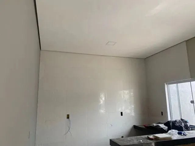 Imagem 4: Casa para Venda Tem 80 Metros Quadrados com 2 Quartos em Centro - Salinas - Mg