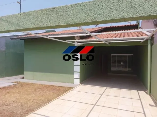 Imagem: Casa com 03 Quartos Sendo 01 Suíte, Garagem