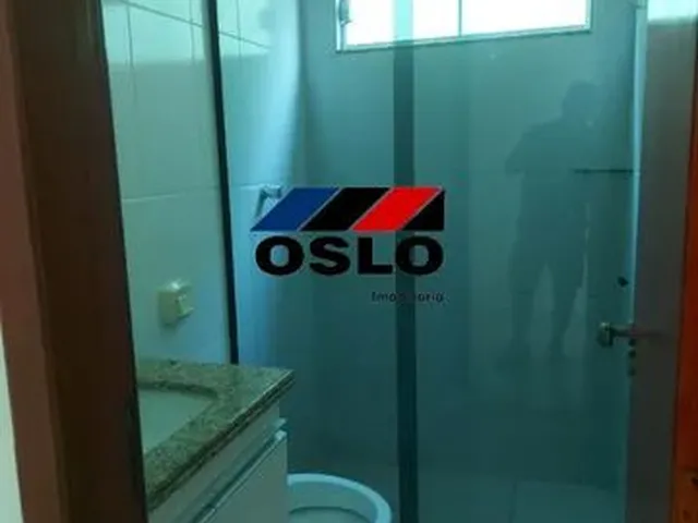 Imagem 5: Casa com 03 Quartos Sendo 01 Suíte, Garagem para 03 para Carros , Localizada no Cidade