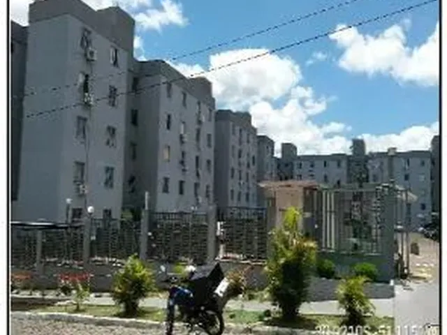 Imagem: O apartamento possui 2 Dormitórios, 1 Banheiro, 1 Vaga na