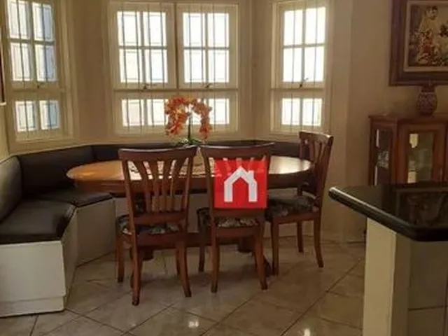 Imagem 16: Casa com 2 Dormitórios À Venda, 258 M² por R$ 1.300.000,00 - Universitário