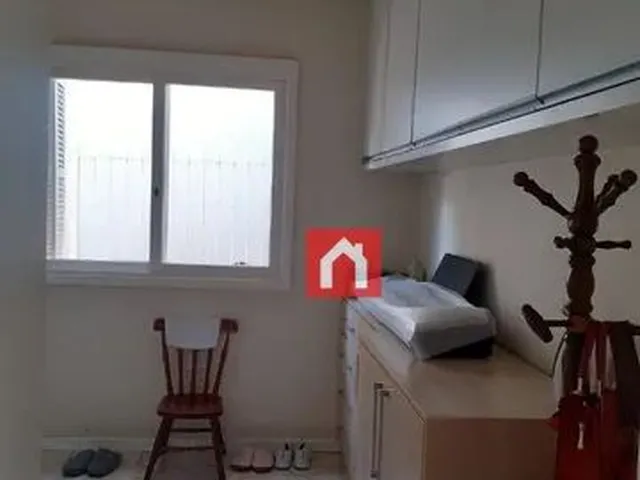 Imagem 2: Casa com 2 Dormitórios À Venda, 258 M² por R$ 1.300.000,00 - Universitário