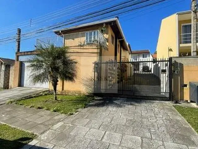 Imagem: Sobrado À Venda em Condomínio com 3 Quartos