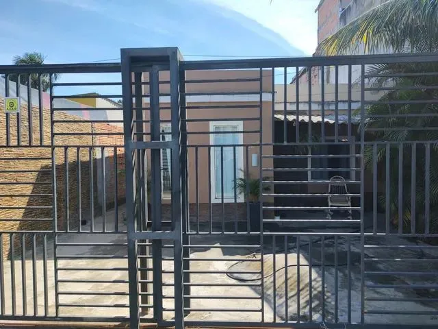 Imagem: Casa com 2 Suíte e Terreno 9X26 /Água