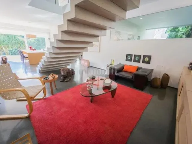 Imagem 7: Linda Residência Moderna, Impecável e Confortável na Granja Viana