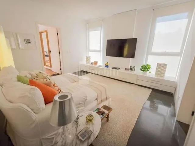 Imagem 5: Linda Residência Moderna, Impecável e Confortável na Granja Viana