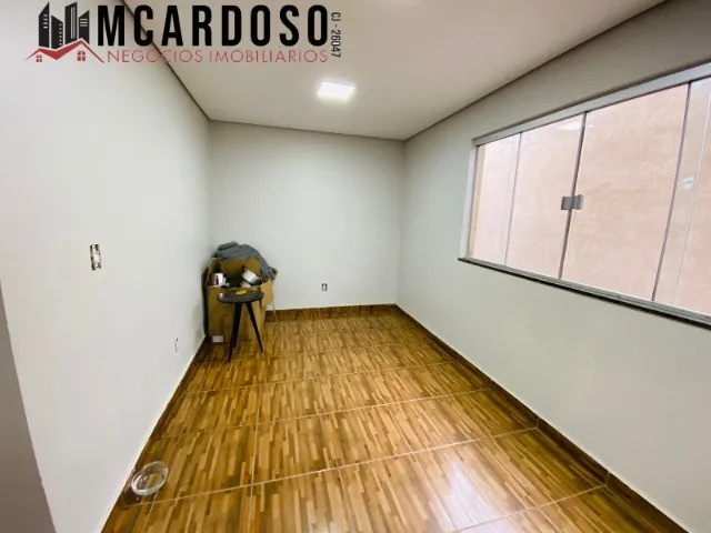 Imagem 15: Casa com 04 Quartos Sendo 2 Suítes, Pr´0Ximo do Metrô, Escriturada, Samambaia Norte