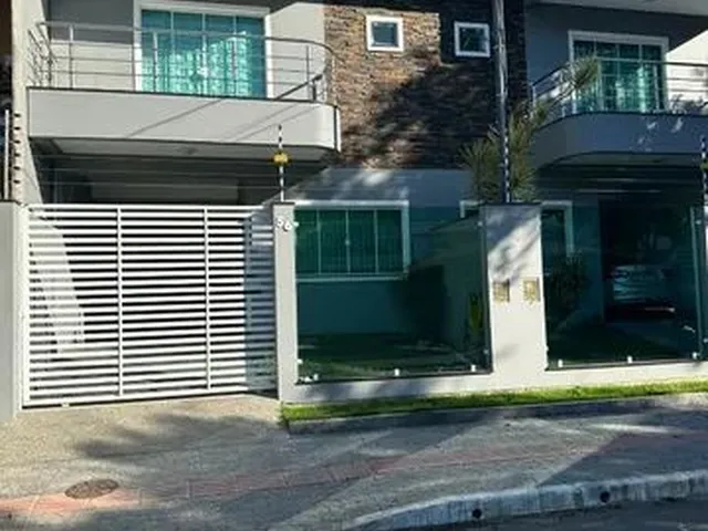 Imagem 1: Casa na Barra 3 Quartos