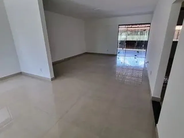 Imagem 2: Casa 03 Qtos C/ Suíte na Qd 10 St Oeste