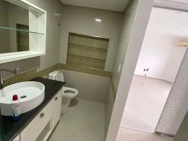 Imagem 11: Apartamento na Orla de Petrolina no Edifício Chateau Lafite. Imóvel Recém-Reformado