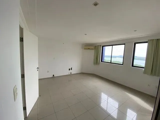 Imagem 6: Apartamento na Orla de Petrolina no Edifício Chateau Lafite. Imóvel Recém-Reformado