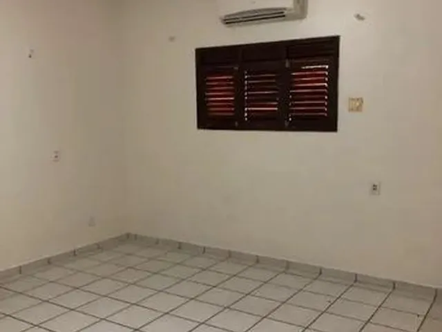 Imagem 11: Otima Casa nos Bancários com 3Qts+Dependência