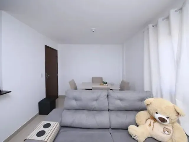 Imagem: O apartamento possui 2 Dormitórios, 1 Banheiro, 1 Vaga na