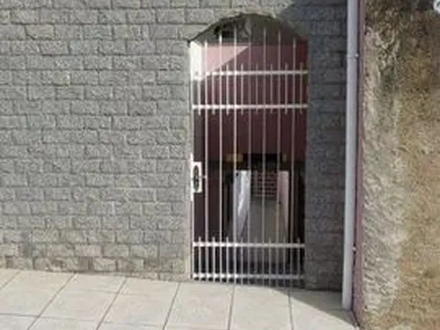 Imagem: Casa com 3 Dormitórios para Alugar, 120