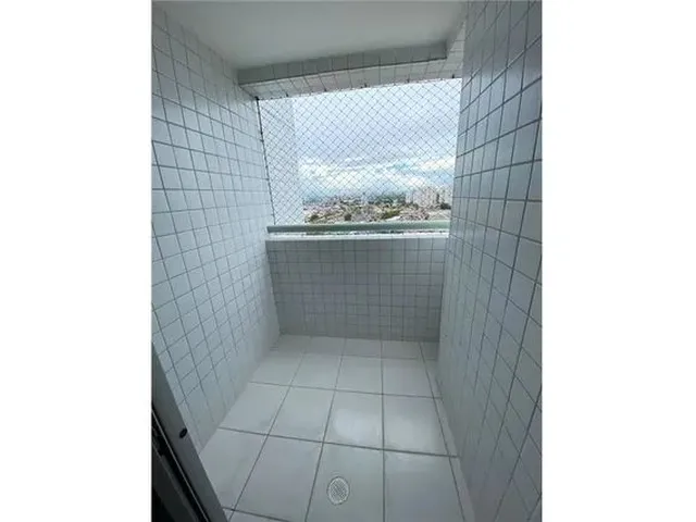 Imagem 2: Apartamento a Venda em Boa Viagem - 2 Quartos