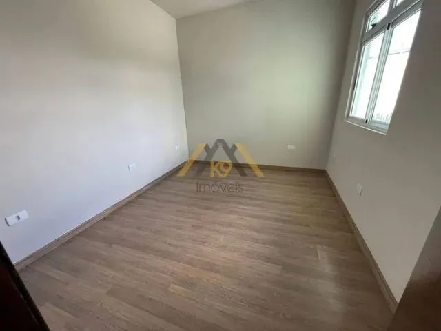 Imagem 12: Casa com 3 Dormitórios no Palmital em Colombo