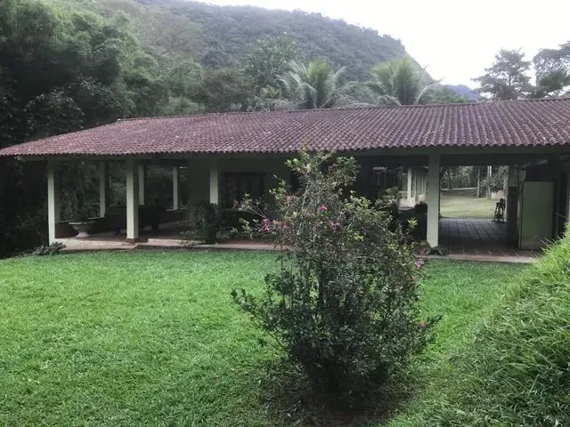 Imagem 8: Sitio Próximo a Cachoeira da Amorosa (Conceição de Macabú