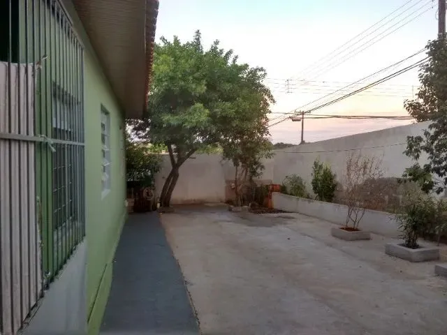 Imagem: Vendo Casa, 3 Quartos, Sala, Copa e Cozinha