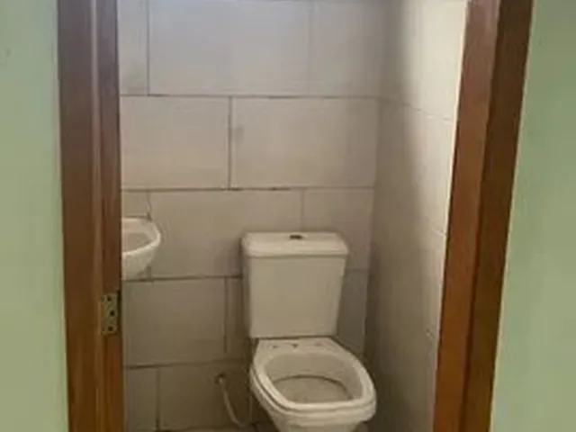 Imagem 1: Sala Comercial Galpão / depósito com aluguel por R$1.100 /mês