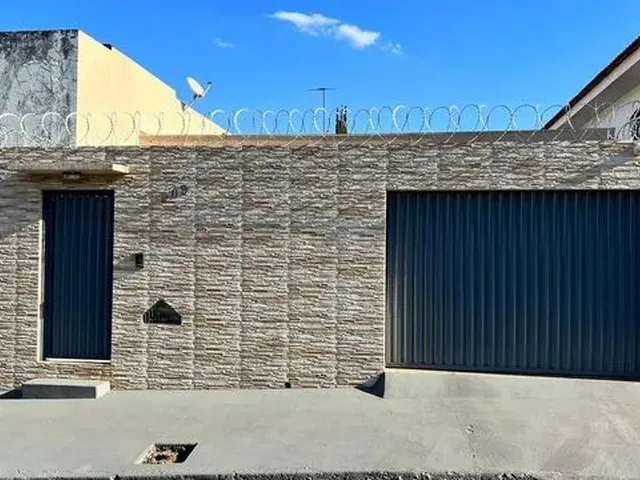 Imagem: Térrea para Venda com 215 Metros Quadrados