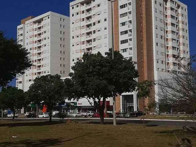Imagem: O apartamento possui 2 Dormitórios, 1 Banheiro, 1 Vaga na