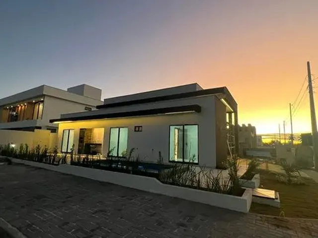 Imagem: Casa em Alto Padrão - Condomínio Fechado