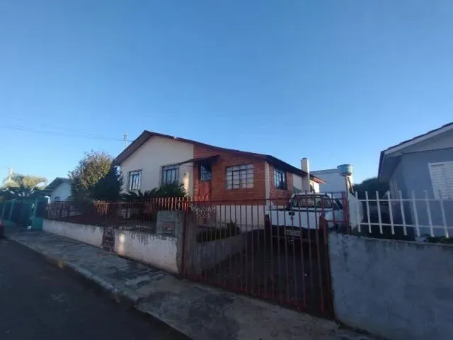 Imagem: Terreno com Casa Mista (Alvenaria e Madeira