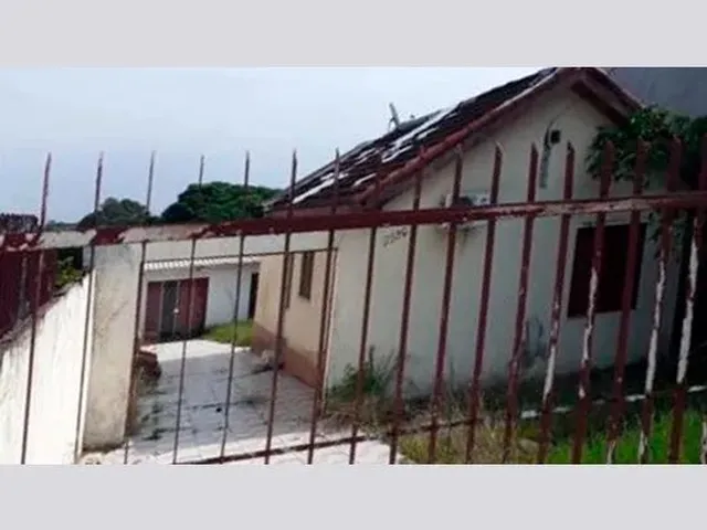 Imagem: A casa possui 1 Dormitório, 1 Banheiro, 126m² de Área,