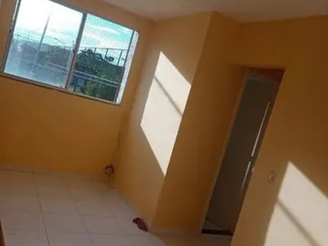 Imagem: O apartamento possui 2 Dormitórios, 1 Banheiro, 1 Vaga na