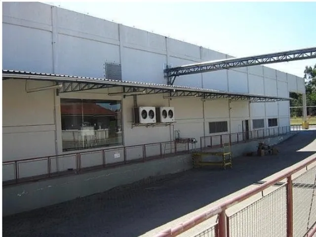 Imagem 4: Pavilhão para venda em Nova Santa Rita, RS. Com excelente Padrão construtivo. Área