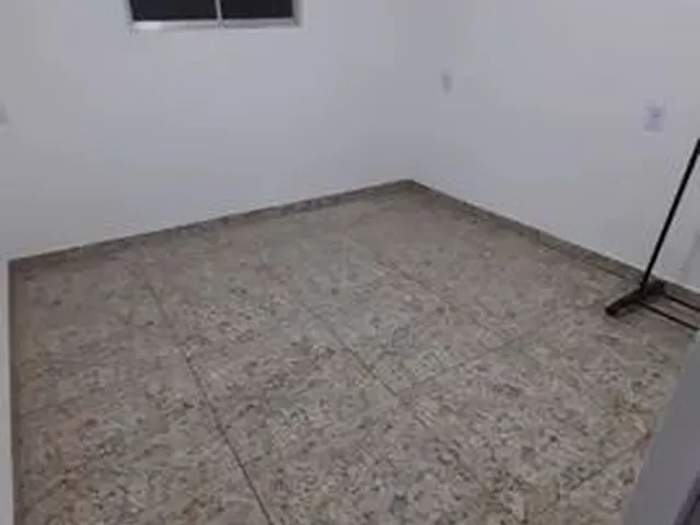 Imagem: Kitnet Ao Lado do Metrô de Iraja Ñ Pagar