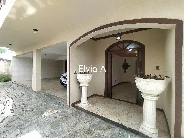 Imagem: Casa com 2/4 no Imbuí