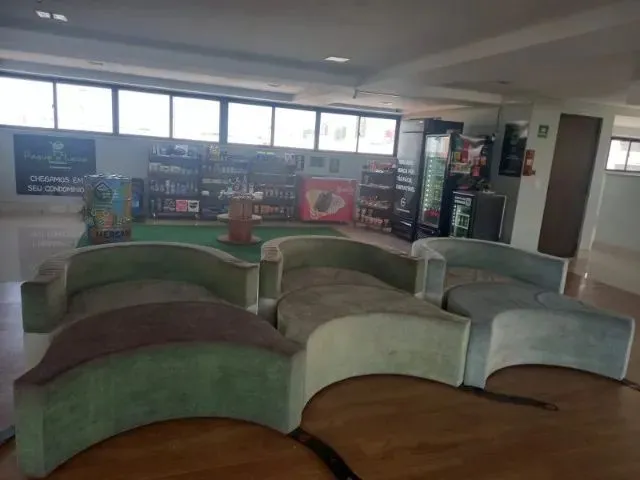 Imagem: O apartamento possui 2 Dormitórios, 2 Banheiros, 1 Vaga na