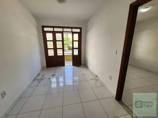 Imagem: Alugo Apartamento de 2 Quartos em Jardim