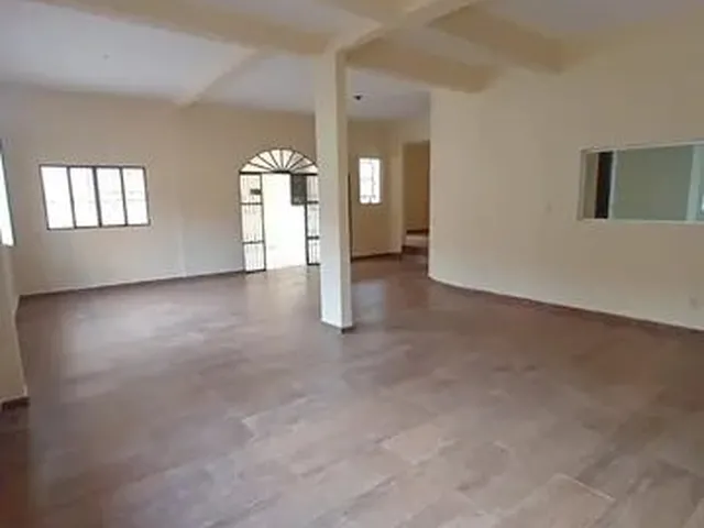 Imagem: Aluguel R$ 6.400 Casa Vieiralves para Moradia