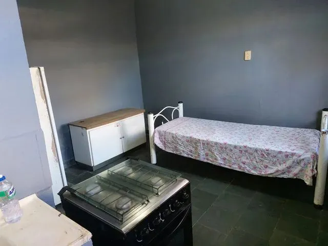 Imagem: Aluga-Se Kitinet no Centro de Pouso Alegre