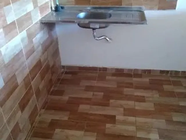 Imagem: A casa em condomínio possui 2 Dormitórios, 1 Banheiro,