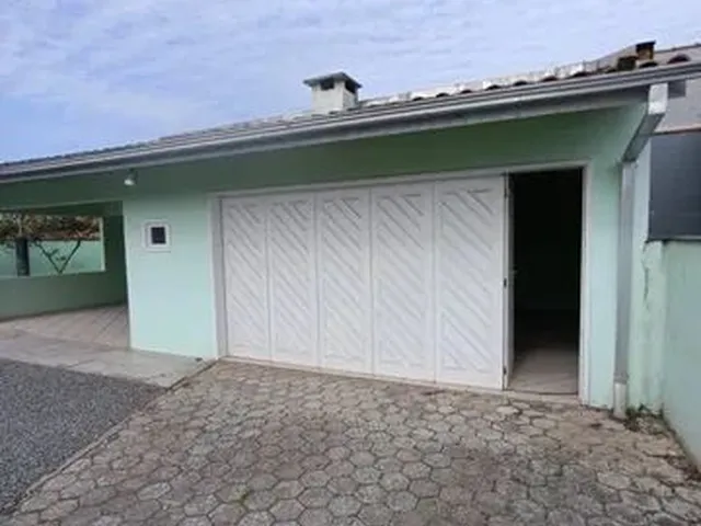 Imagem 2: Casa com 01 Suíte + 02, Área de Festas com Churrasqueira para Alugar, Vila Nova