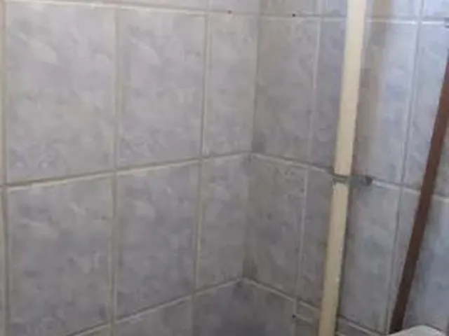 Imagem 8: Kitnet e Uma Casa com Garagem