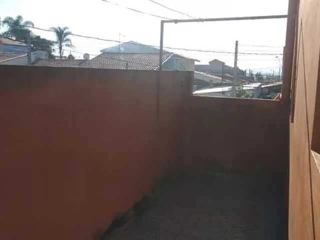 Imagem 15: Kitnet e Uma Casa com Garagem