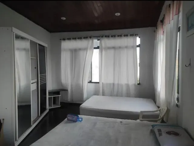 Imagem: Quarto Mobiliado na Coroa do Meio