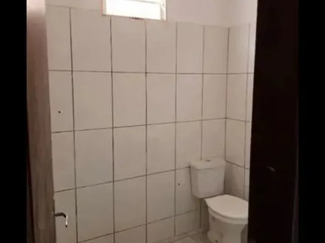 Imagem 2: Alugo Casa de 03 Quartos no Centro de Santo Antônio do Descoberto/Go