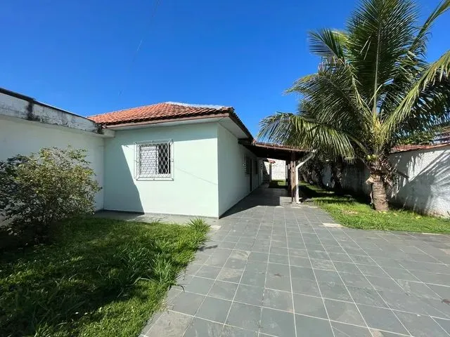 Imagem: Casa com Quintal Grande para Locação Anual