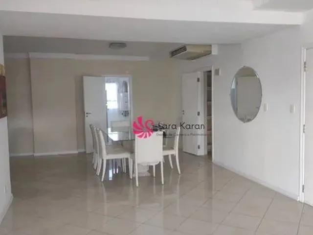 Imagem: Cobertura com 4 Dormitórios À Venda, 440