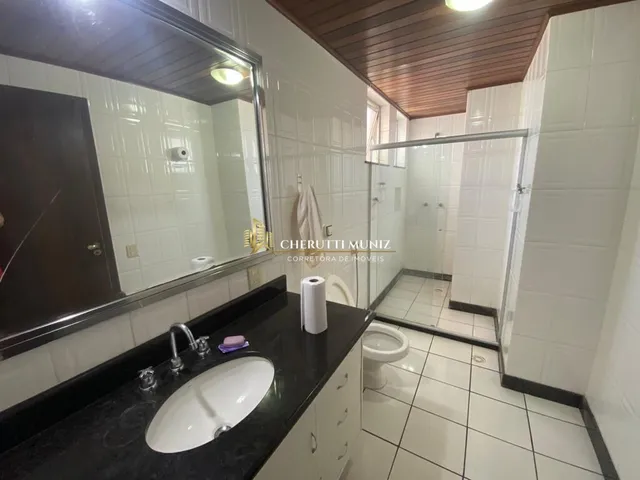 Imagem 10: Apartamento Alto Padrão 4/4 em Ondina